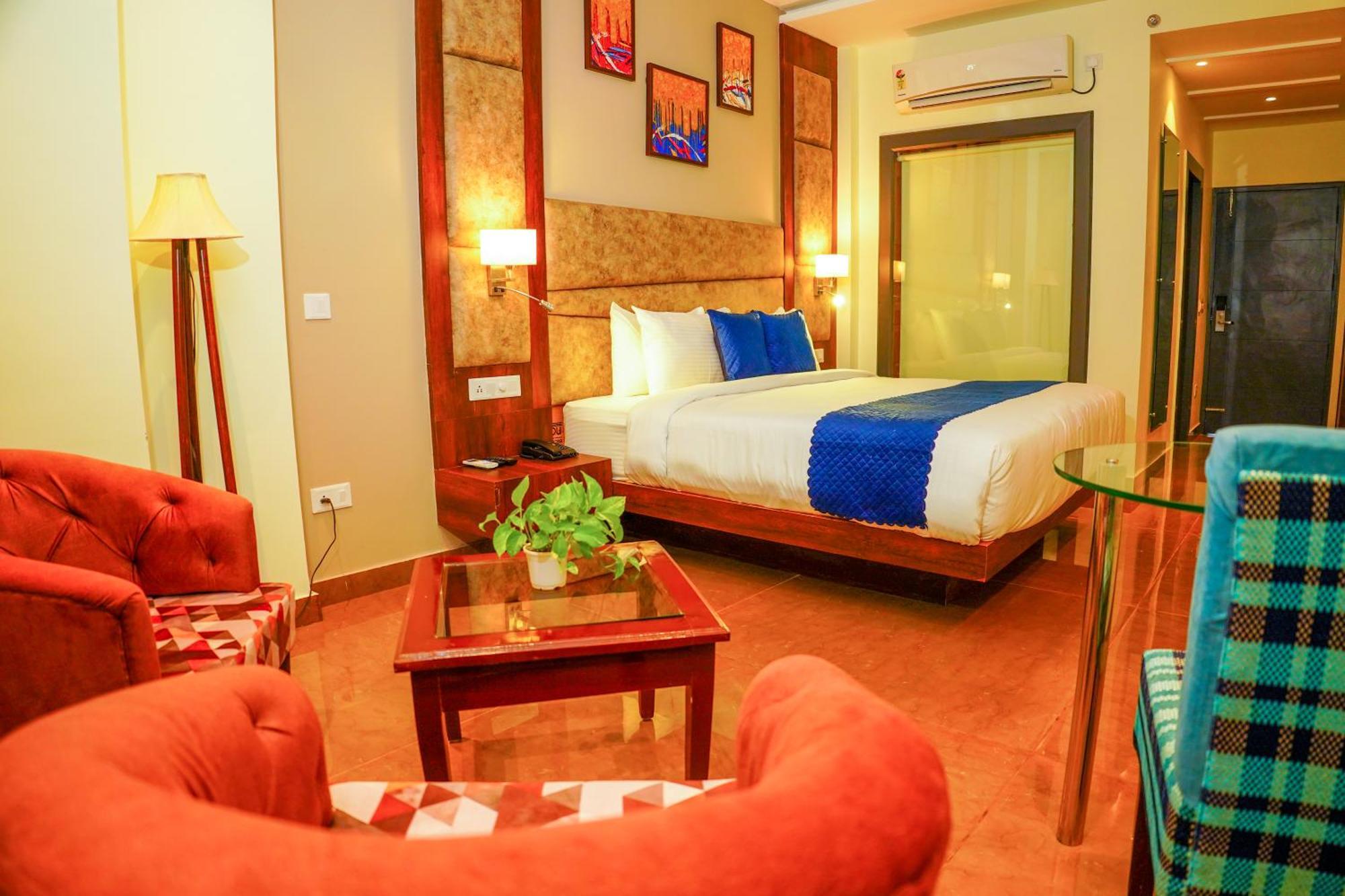 Aachman River And Valley View Resort Dharamshala - A Riverside Resort With Balcony View ภายนอก รูปภาพ