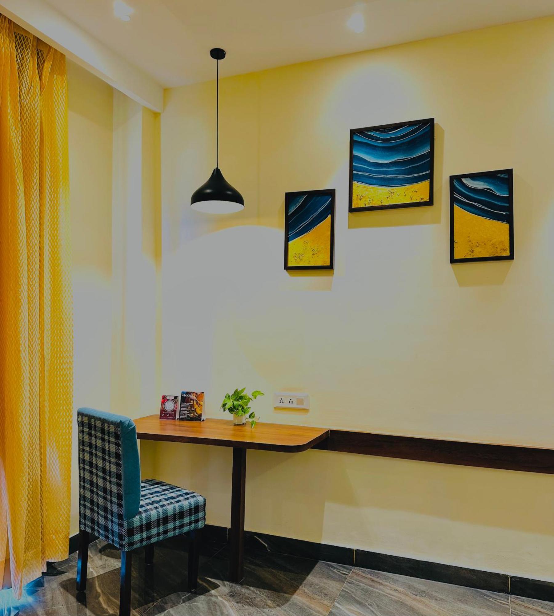 Aachman River And Valley View Resort Dharamshala - A Riverside Resort With Balcony View ภายนอก รูปภาพ